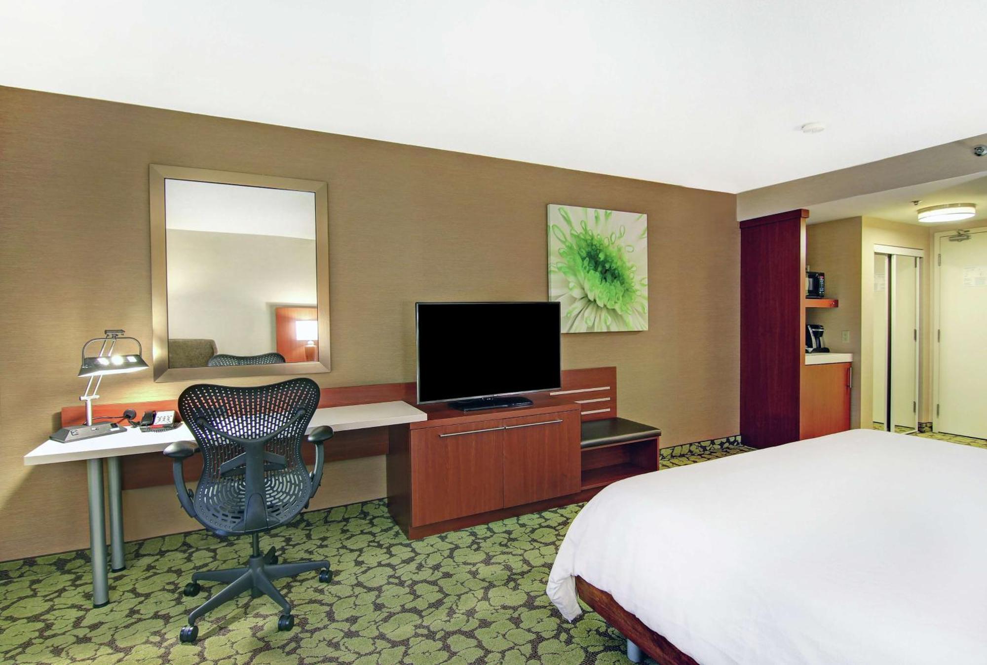 Hilton Garden Inn Toronto/Markham Thornhill Exterior foto
