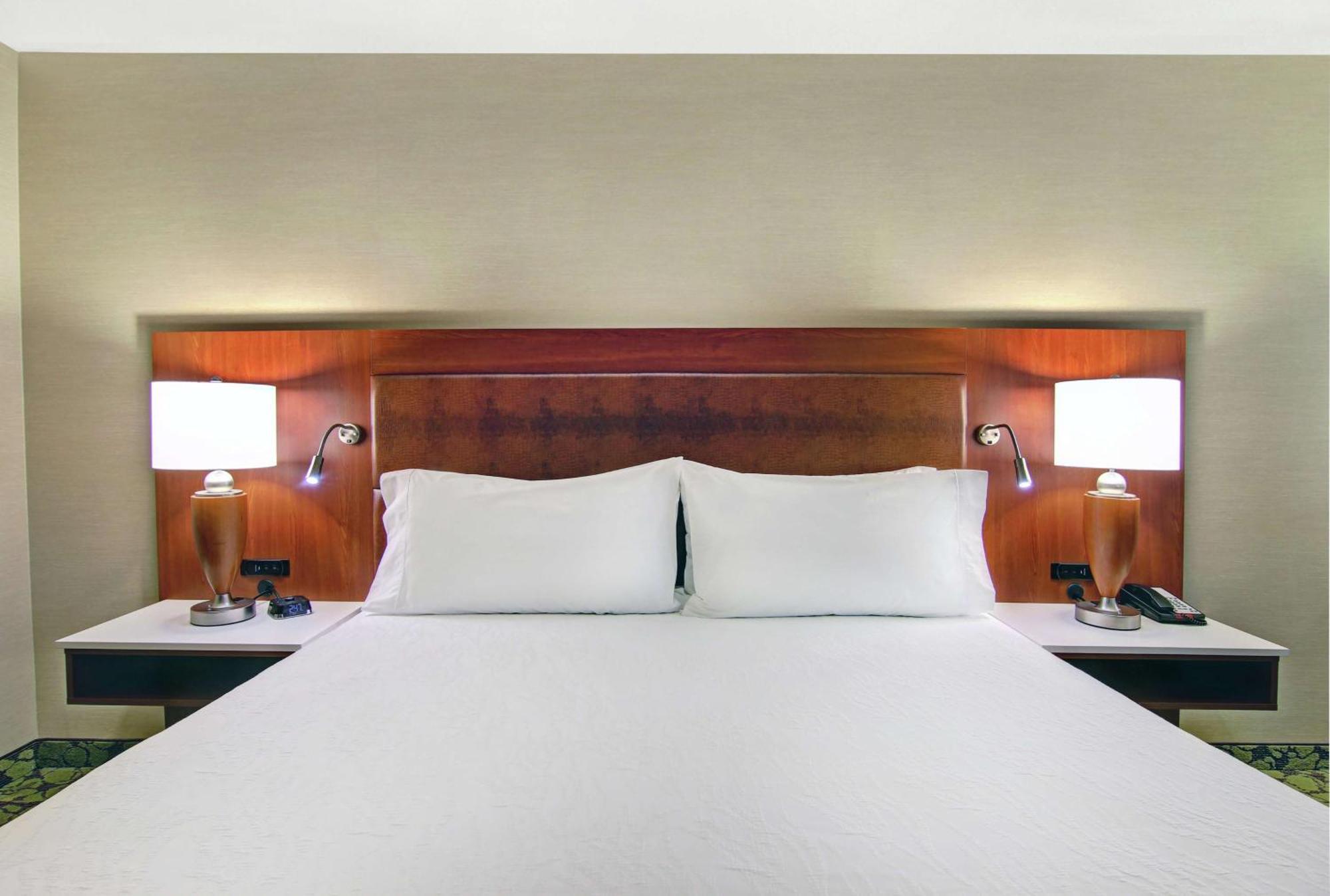 Hilton Garden Inn Toronto/Markham Thornhill Exterior foto